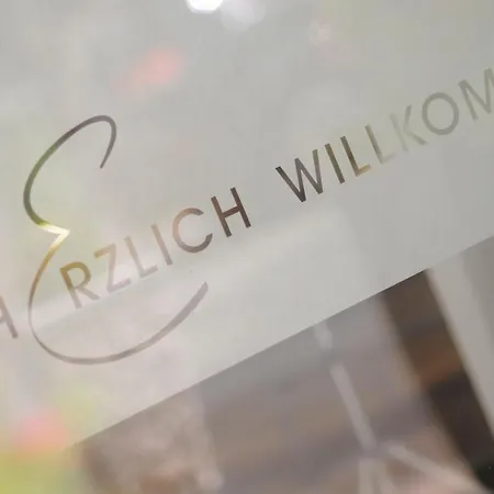 Ewerts Отель Netphen